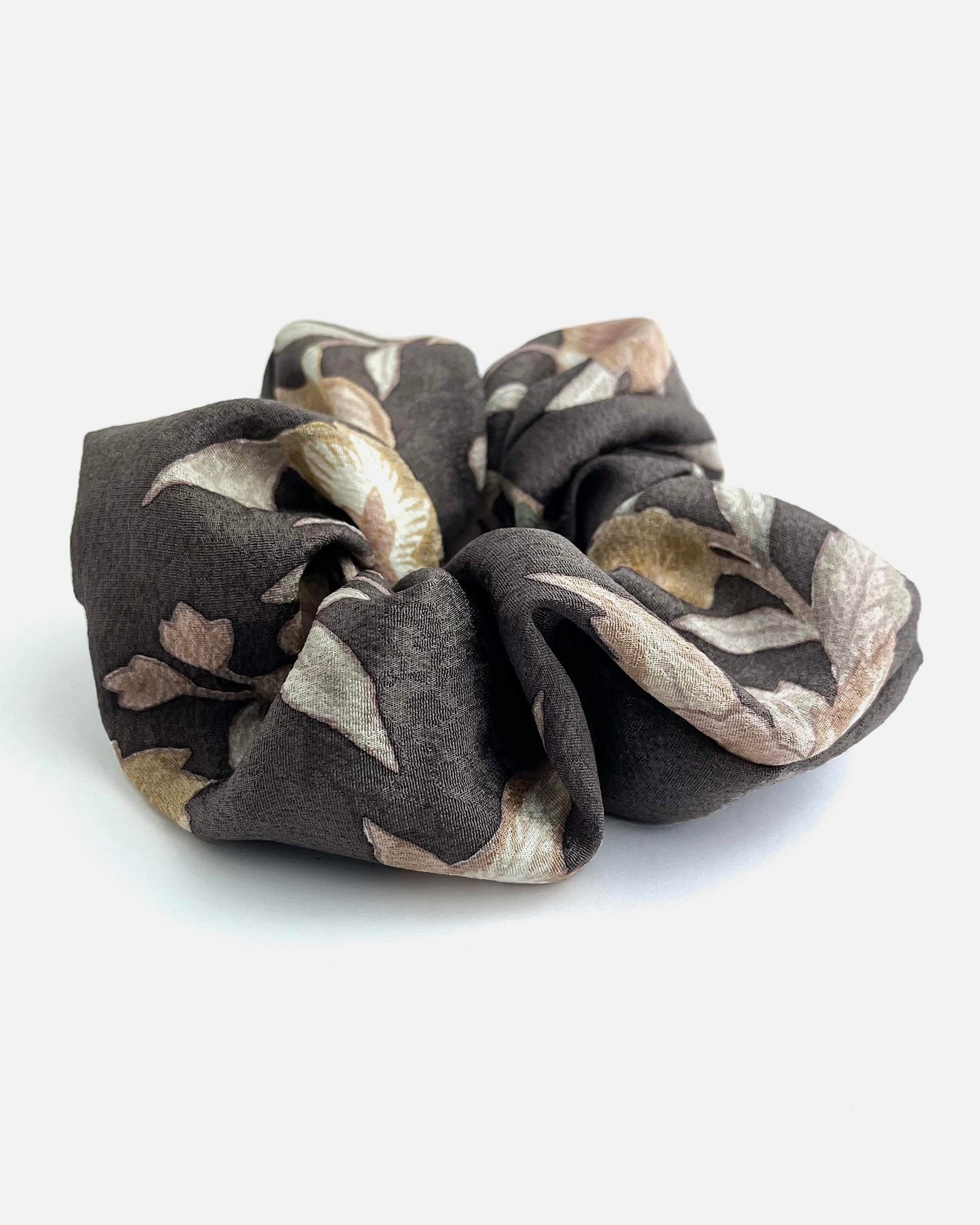 Bella Scrunchie - Exotic Flowers in Cedar Brown