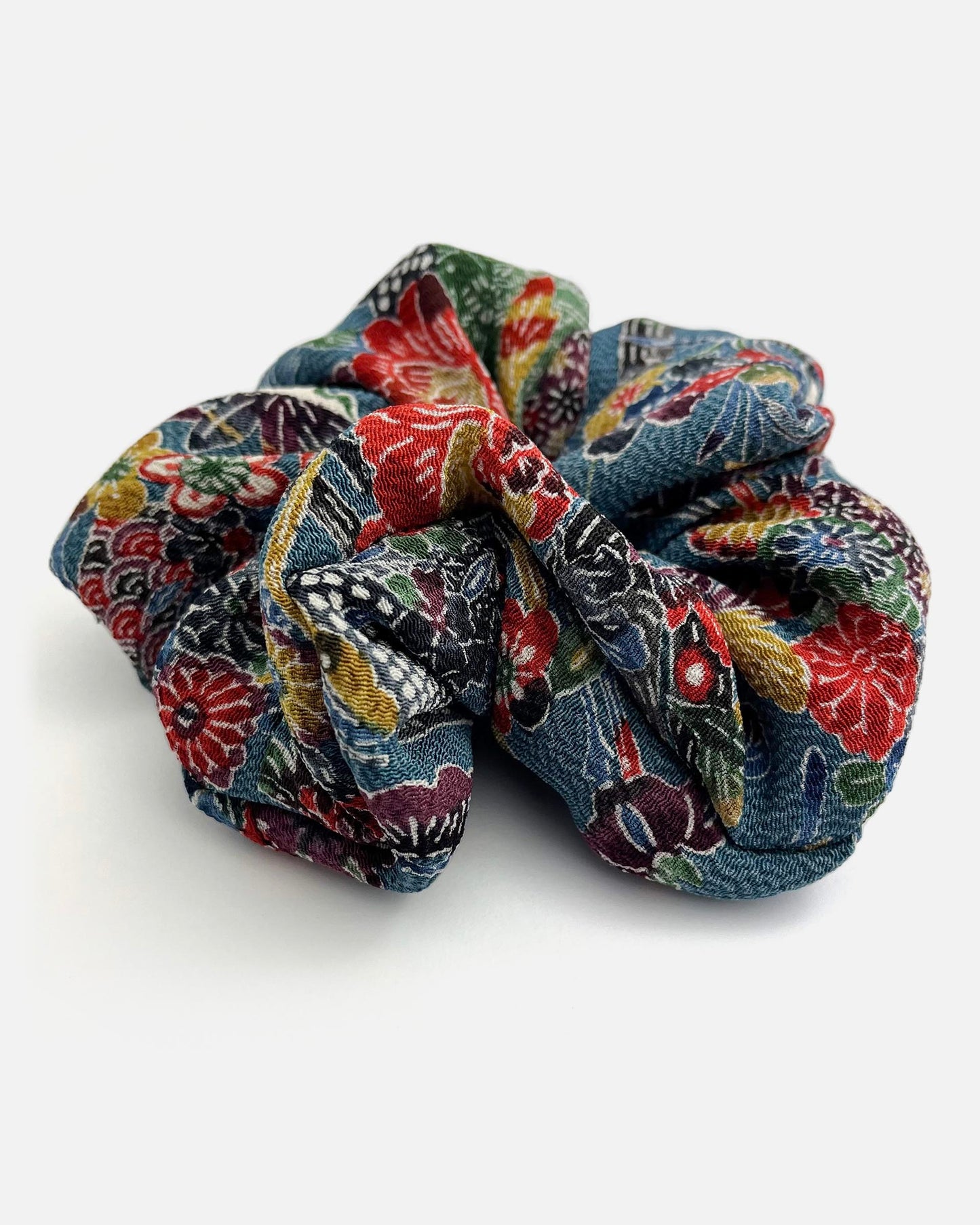 Bella Scrunchie - Medley of Flowers in Denim Blue