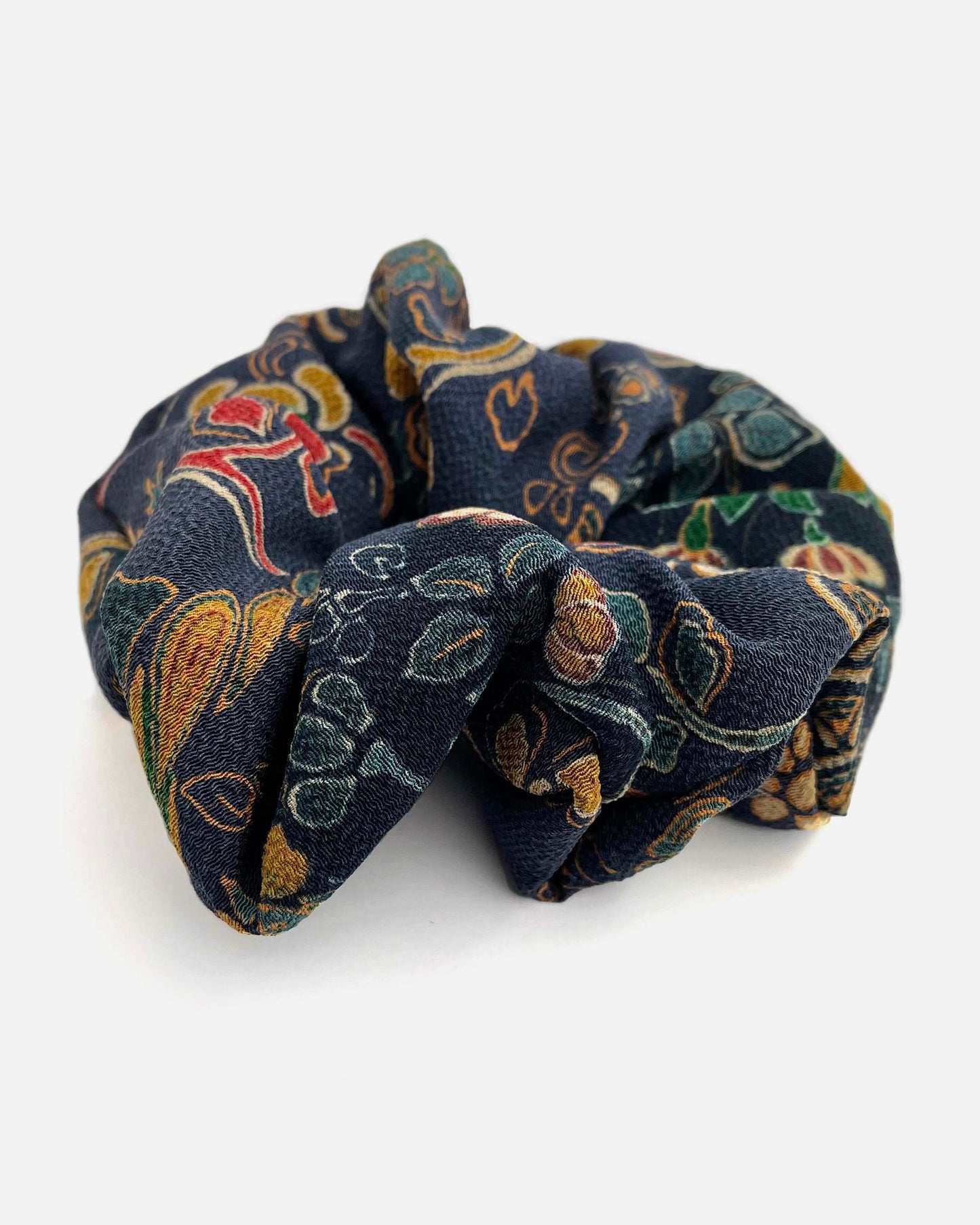 Bella Scrunchie - Waves and Roosters in Navy