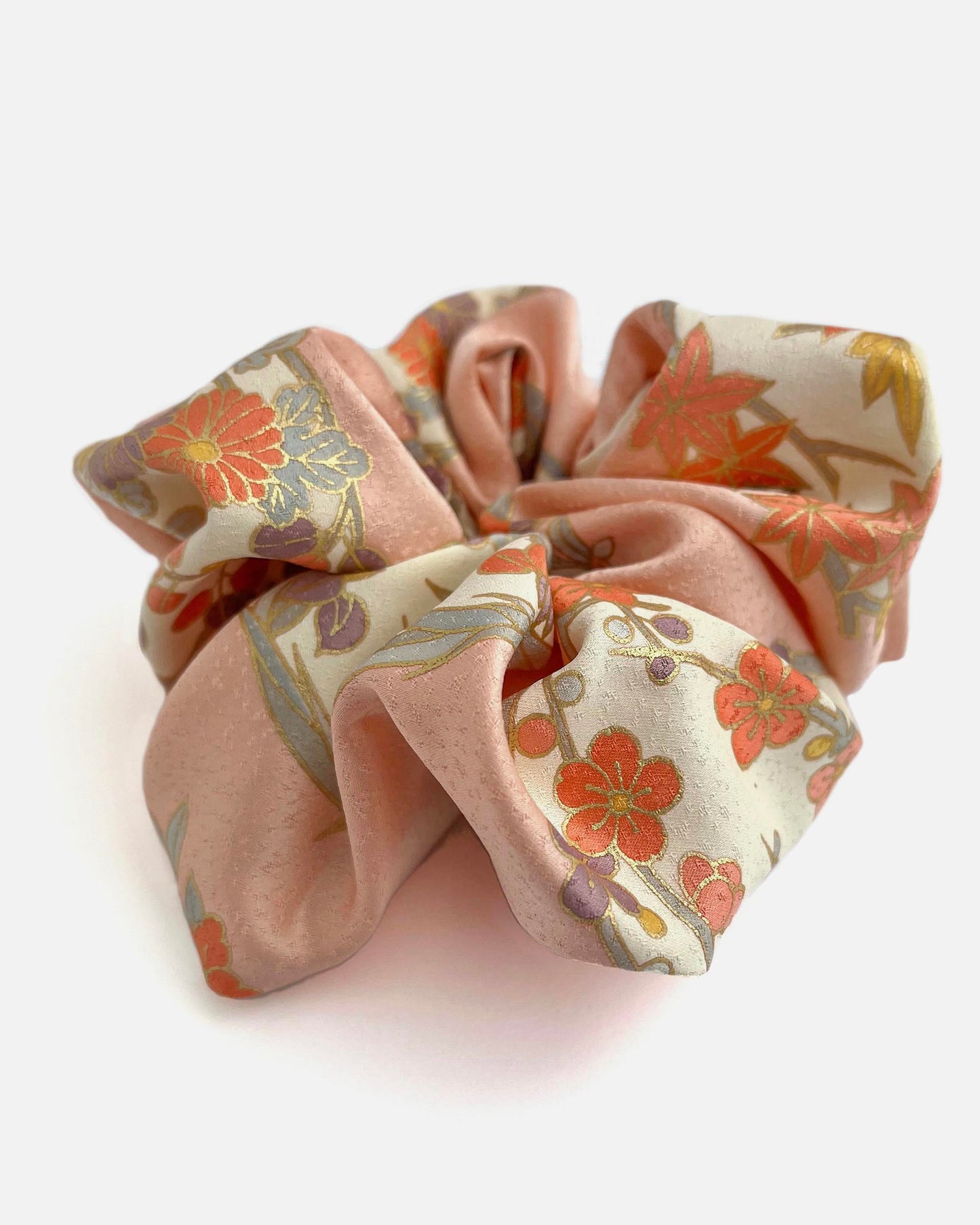 Bella Scrunchie - Flower Circles in Blush Pink